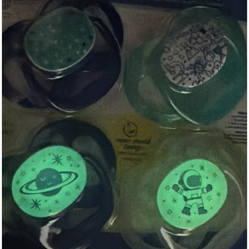 Drl Brown's Advantage Day & Night 4 Pack Pacifiers/Soothers Glow In Dark 6-18 M